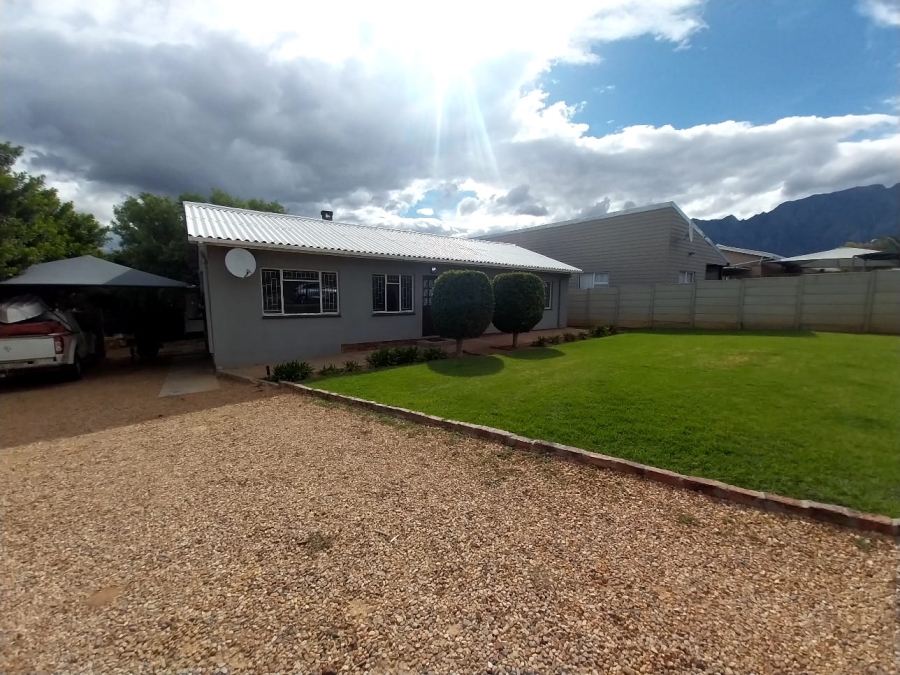 5 Bedroom Property for Sale in Worcester West Western Cape